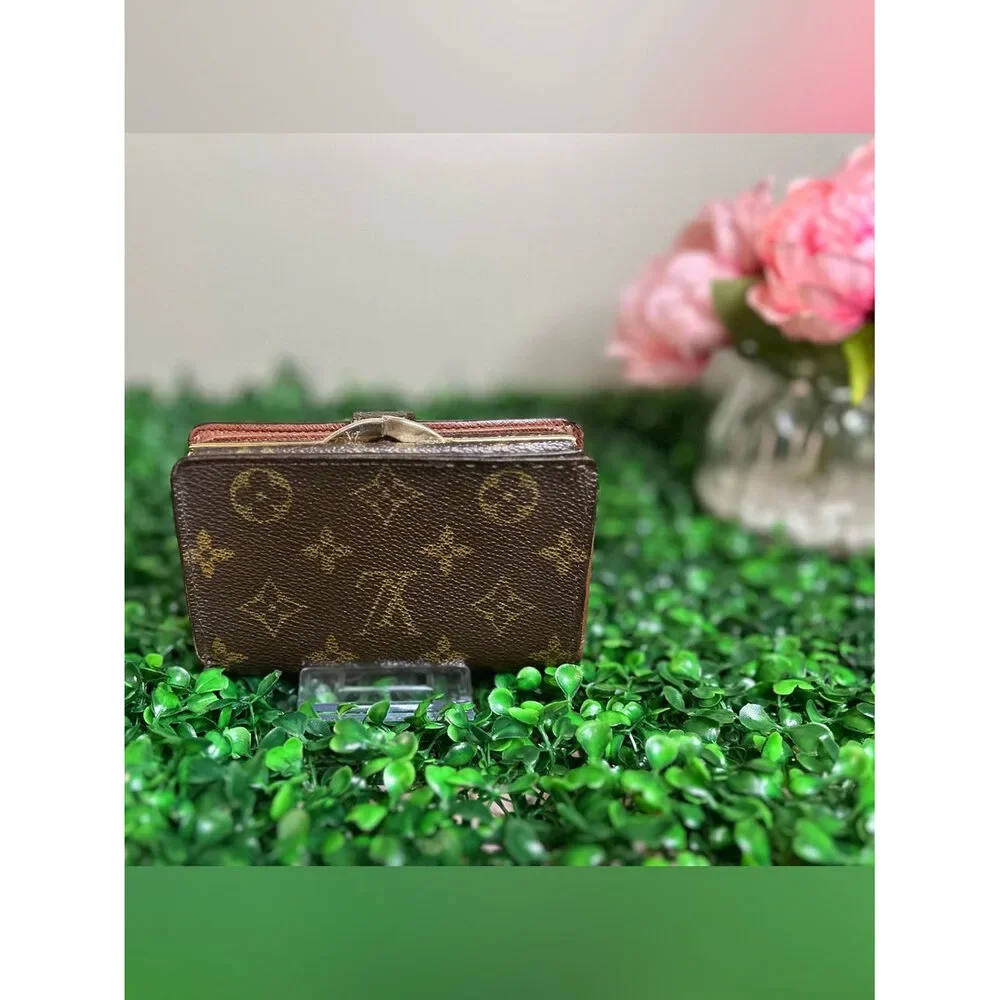 Louis Vuitton Monogram Portefeuille Trésor Bifold Wallet Kisslock Coin Purse